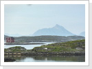 Am Horizonth der Berg (Insel) Hestmona Am Horizonth der Berg (Insel) Hestmona